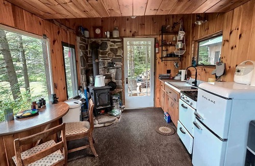 Glenfield Cabin | Secluded Luxury Dome with Private Pond & Kayaks near Tug Hill Vineyards, Upstate NY