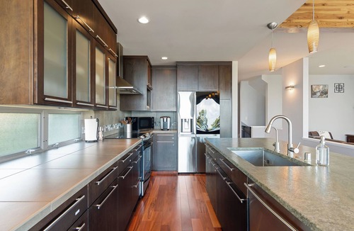 North Admiral House | Secluded Luxury, Panoramic Water Views