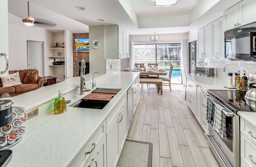 Hunt Club House | Secluded Luxury Oasis w/Heated Saltwater Pool - Private & Quiet