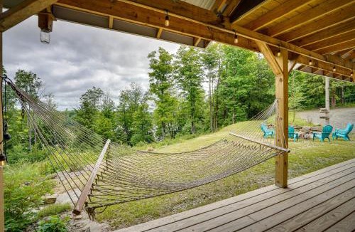 Marathon House | Secluded Marathon Hideaway w/Fire Pit + Views!