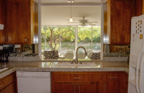 Cathedral City Cove House | Secluded Midcentury Oasis! Pool, spa, outdoor kitchen, super close to hiking 🌴