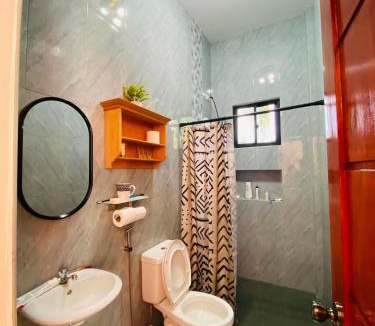 Dapitan Apartment | Secluded, Modern, Minimalist house - Gray House