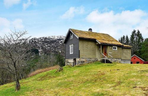 Forde House | Secluded Mountain Retreat-By Traum