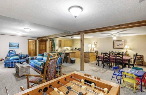 Breckenridge House | Secluded mountain home with all-wood interior & washer/dryer - dog-friendly