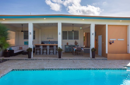 Arenales Bajos House | Secluded Private Villa & Pool in Isabela, 8 km-Beach