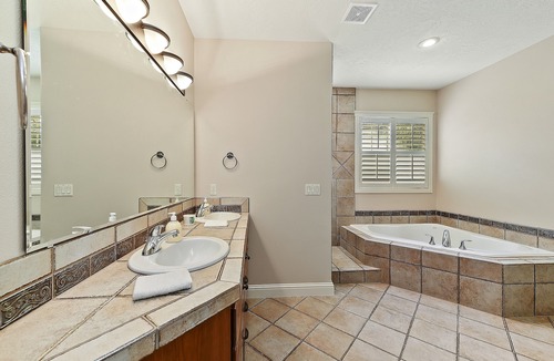 Eagle Apartment | Secluded retreat