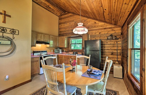 Eureka Springs Cabin | Secluded Studio 1 mi to Thorncrown Chapel