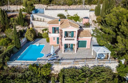 Evgiros Villa | Secluded, sunset, beaches, walk to village-Melina