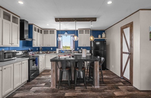 Converse House | Secluded Texas Ranch - Near SA · Horses · 3 Acres