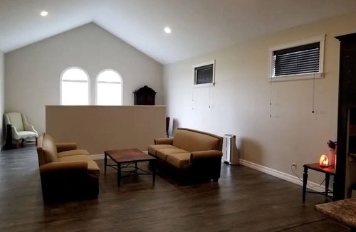 Fort Saskatchewan House | Secluded Vacation Rental with Lovely Prairie Views near Edmonton, Alberta