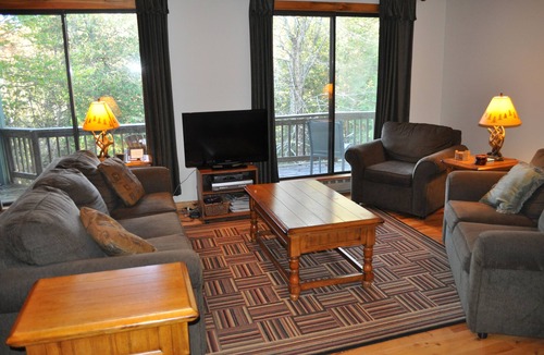 Lake Placid House | Secluded Waterfront Cottage Walking Distance To Downtown Lake Placid -