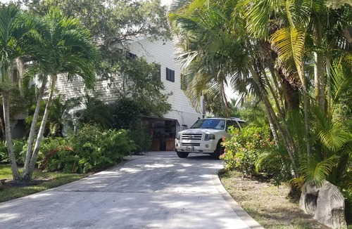 Orchid Isle Estates House | Secluded Waterfront Home on Little Orchid Island