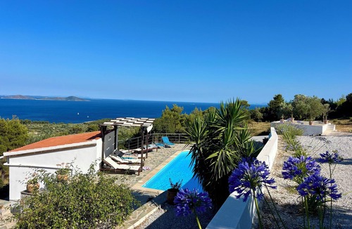 Alonissos Villa | Seclusion & privacy in Alonissos 3BR Luxury Pool Villa with dream view