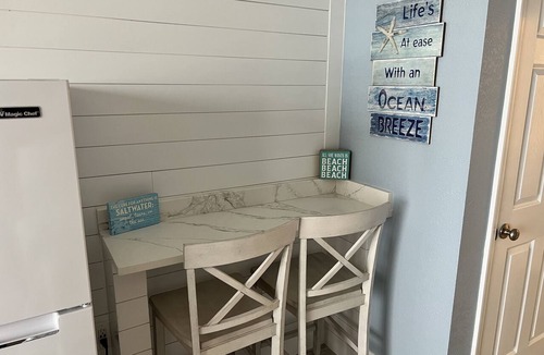 Daytona Beach Shores Resort | Second Floor Completely Remodeled Direct Ocean Front Studio with Gorgeous View!