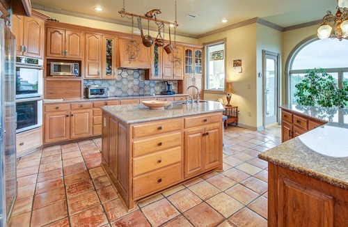 Debordieu Colony House | Second Row, Steps away from the Ocean, Pool Table, Large Sun Deck