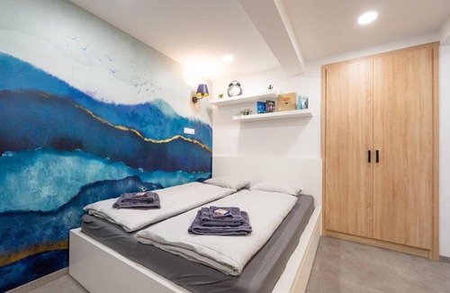 Strasnice Apartment | Secret Garden Studio
