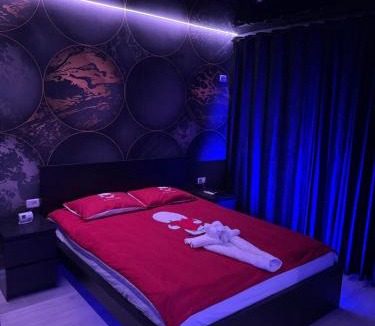 Militari Apartment | SECRET JACUZZl & LOVE