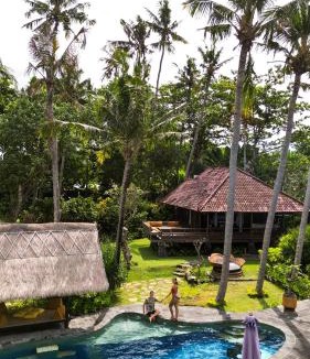 Jasri House | Secret Moon Beach House