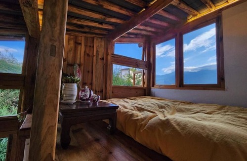 Dali Town House | Secret Moon