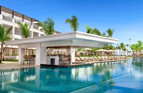 Punta Cana Resort | Secrets Tides Punta Cana - All Inclusive