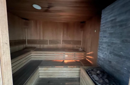Mustafakemalpasa Hotel | Secure Central Eclectic 1BRs in Luxury Residence w 2 Pools Gym Sauna Basketball Court Meeting Room Free Parking Concierge close to Istanbul Expo Center