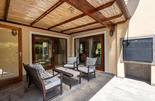 Plettenberg Bay House | Secure Estate Gem next to Golf Course