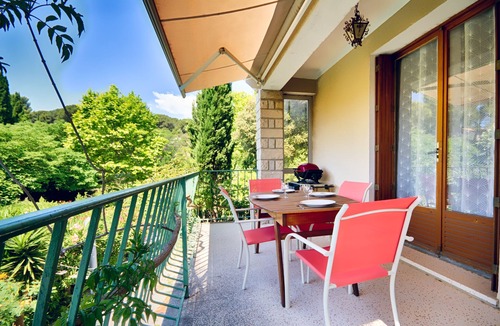 La Ciotat Villa | Secure heated swimming pool, air-conditioned apartment in villa 800 m from the sea