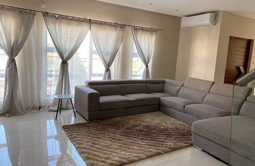 Gaborone House | Secure home next to airport junction mall, 11 minutes from the airport.