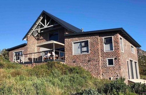 Pringle Bay House | Secure, luxurious with lovely views
