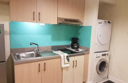 Ugong Condo | Secured/safe high floor in Manila Ortigas Pasig