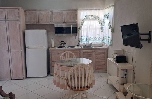 Worthing Apartment | See, Feel, Experience Barbados