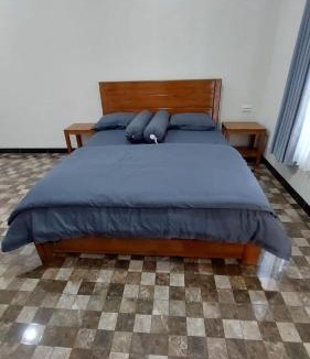 Bandengan Apartment | See Sea Hostel & Resto