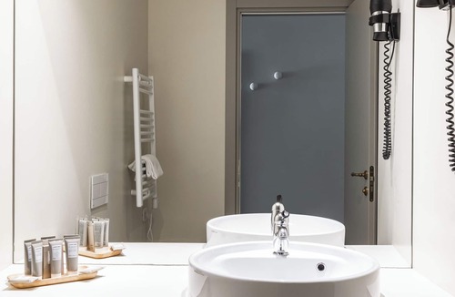 Portonovo Hotel | SeeBay Hotel