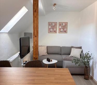 Bissingheim Apartment | Seeblick Apartment Duisburg am Blauen See - 15 Min zur Messe Düsseldorf