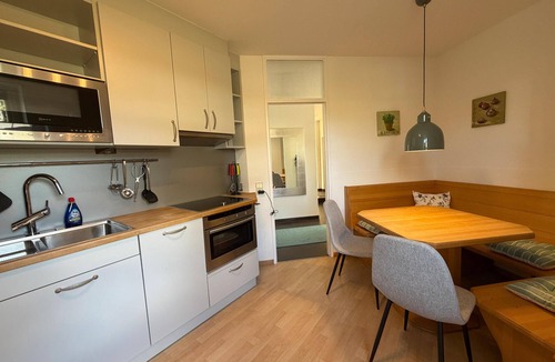 Hagnau Apartment | Seegarten Apartment 4 with sauna, indoor pool and terrace on Lake Constance