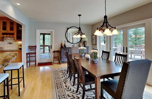 Swanton House | Seek A Sunset