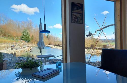 Grossaffoltern Bed & Breakfast | Seelodge mit Alpenblick