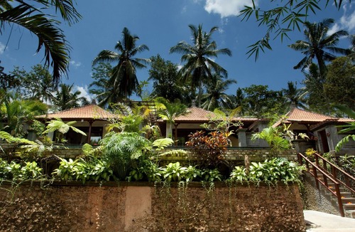 Kelusa Villa | Segening Villa