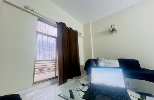 D.H.A. Apartment | Seharcation: Stylish 1BR Urban Hideout in Prime Location