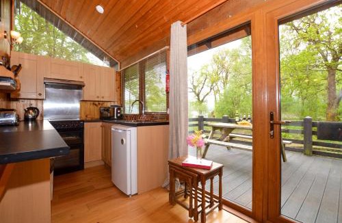 Dallavich House | Seil Log Cabin