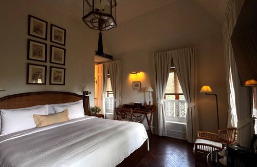 Hang Dong Hotel | Sela