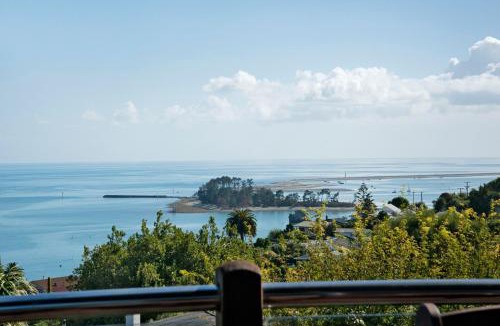 Tahunanui House | Selah Retreat