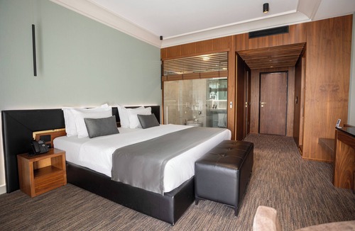 Dajt Resort | Select Hill Resort
