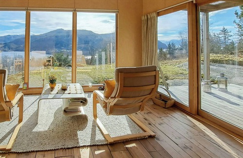 Hyllestad House | Self-built cabin with views over Leirvik