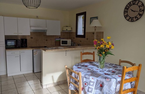Chateauroux-les-Alpes House | Self-catering cottage with exceptional view