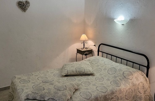 Les Assions House | Self catering accomodation Ardèche méridionale Les Vans CAPACITE maxi 4/5 persons