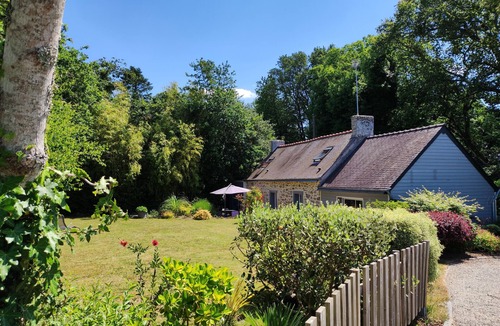 Riec-sur-Belon Cottage | Self-catering cottage 2 to 5 persons South Brittany WIFI garden terraces