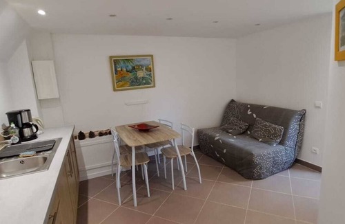 Montoison Condo | Self-catering cottage with swimming pool in the Drôme countryside