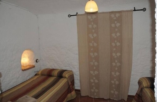 Gorafe Cabin | Self catering Cuevas el Torriblanco for 5 people