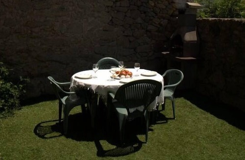 Gilgarcia Cottage | Self catering El Trampal, Gredos Regional Park, 4 people, Chimney